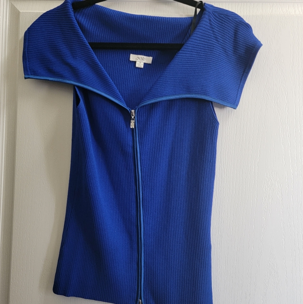 Blue Cache Top Size Small - image 1